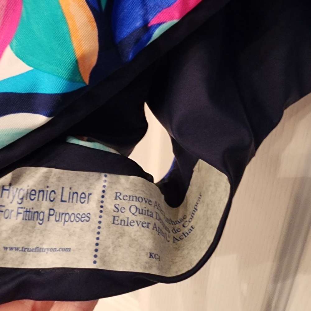 La Blanca Women's One Piece Reversible Swimsuit Plunge Tummy Control Size 10 - Picture 11 of 16